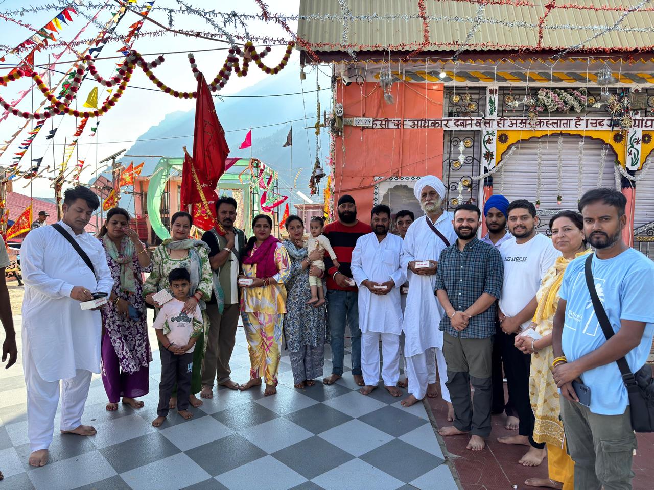 पाड्डर की परंपरा और पोषण को पुनर्जीवित कर रहा है जौ से बना फीमर, मचैल माता यात्रा के लिए एलजेके एमपीसीएस ने शुरू की पहल पाड्डर की परंपरा और पोषण को पुनर्जीवित कर रहा है जौ से बना फीमर, मचैल माता यात्रा के लिए एलजेके एमपीसीएस ने शुरू की पहल