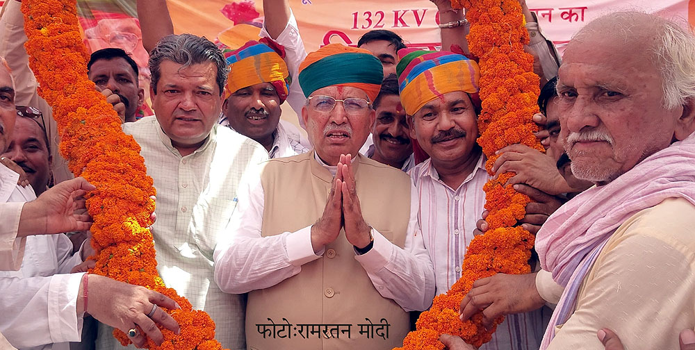 पीएम मोदी की दूरदर्शी सोच की बदौलत आज देश में सड़क तंत्र के विकास को सर्वोच्च प्राथमिकता : केंद्रीय मंत्री मेघवाल पीएम मोदी की दूरदर्शी सोच की बदौलत आज देश में सड़क तंत्र के विकास को सर्वोच्च प्राथमिकता : केंद्रीय मंत्री मेघवाल