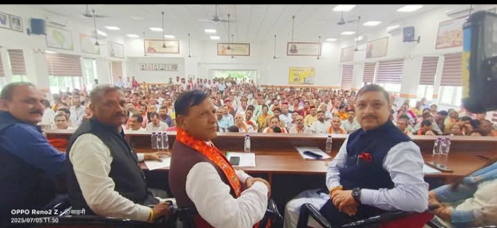 आपदा की इस घड़ी में भाजपा प्रदेश सरकार के साथ कंधे से कंधा मिलाकर खड़ी। आपदा की इस घड़ी में भाजपा प्रदेश सरकार के साथ कंधे से कंधा मिलाकर खड़ी।