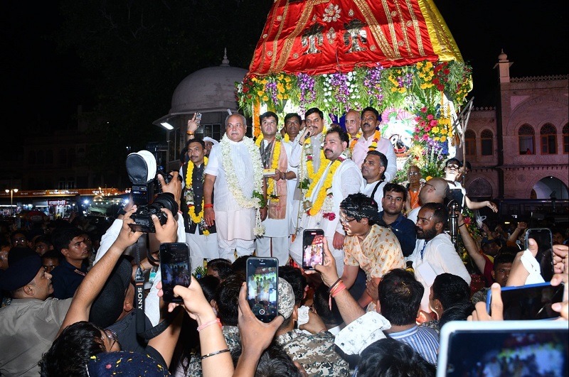 ग्वालियर में निकली भगवान जगन्नाथ की भव्य रथयात्रा ग्वालियर में निकली भगवान जगन्नाथ की भव्य रथयात्रा