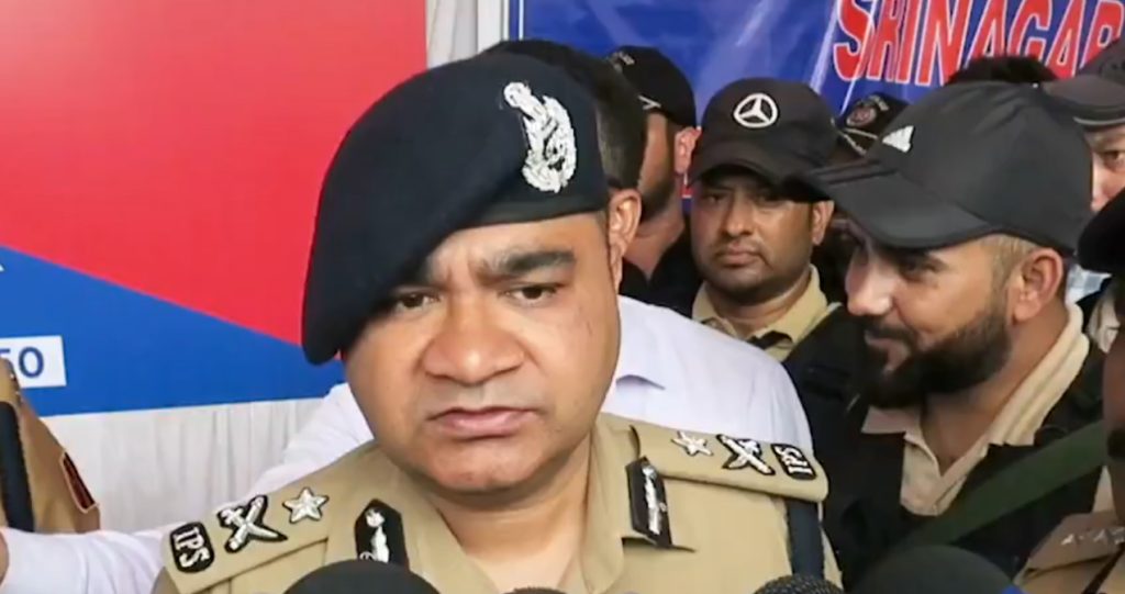 यौम-ए-आशूरा कश्मीर में जुलजनाह जुलूसों के सुचारू रूप से निकलने के लिए व्यापक प्रबंध किए गए यौम-ए-आशूरा कश्मीर में जुलजनाह जुलूसों के सुचारू रूप से निकलने के लिए व्यापक प्रबंध किए गए