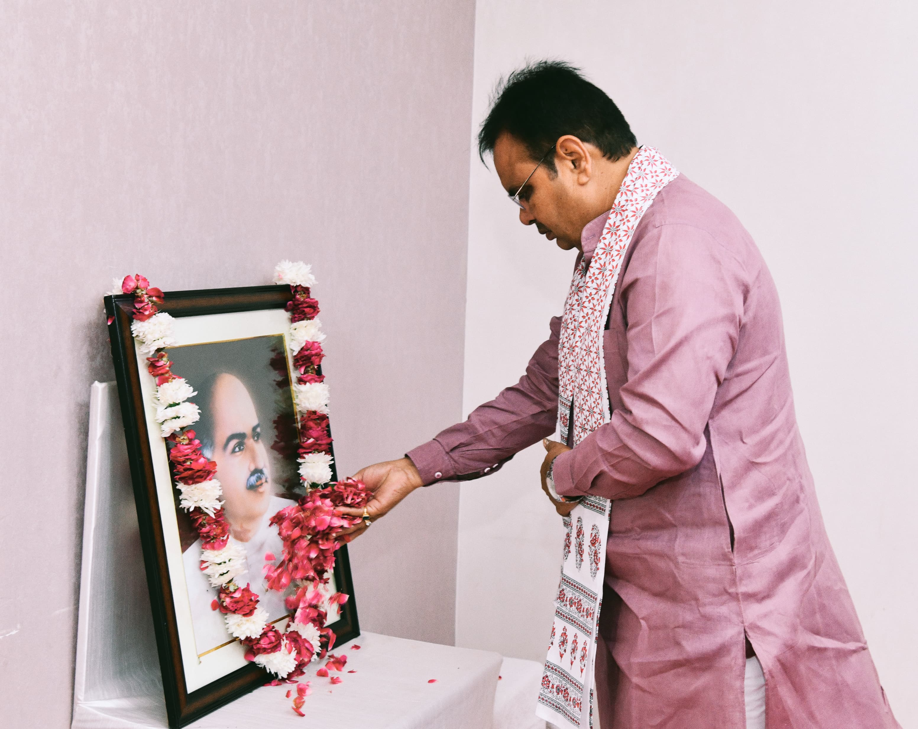 डॉ. श्यामा प्रसाद मुखर्जी की जयंती पर मुख्यमंत्री ने दी श्रद्धांजलि डॉ. श्यामा प्रसाद मुखर्जी की जयंती पर मुख्यमंत्री ने दी श्रद्धांजलि