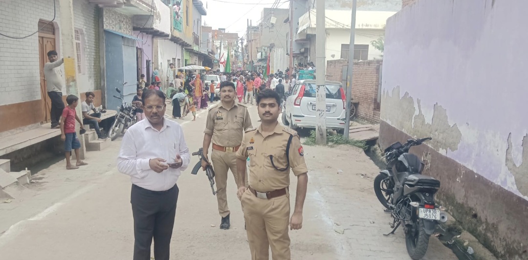 करबला में रंजो गम के साथ सुपुर्द ए खाक हुए ताजिया करबला में रंजो गम के साथ सुपुर्द ए खाक हुए ताजिया