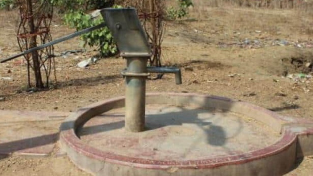 सूखी चापाकल सूखी चापाकल