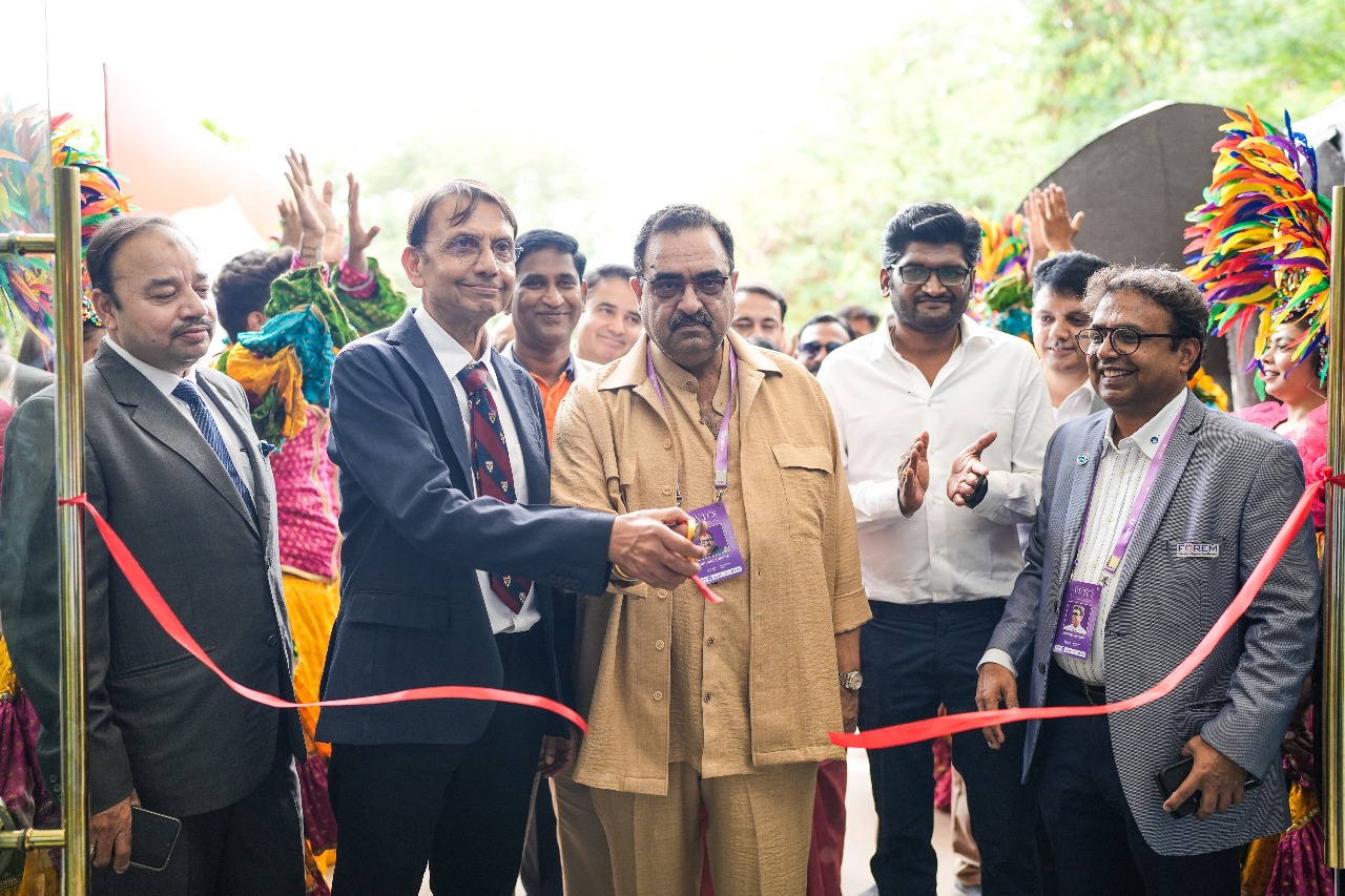 इंटरनेशनल वेडिंग एंड टूरिज्म कॉन्क्लेव का धमाकेदार आगाज इंटरनेशनल वेडिंग एंड टूरिज्म कॉन्क्लेव का धमाकेदार आगाज