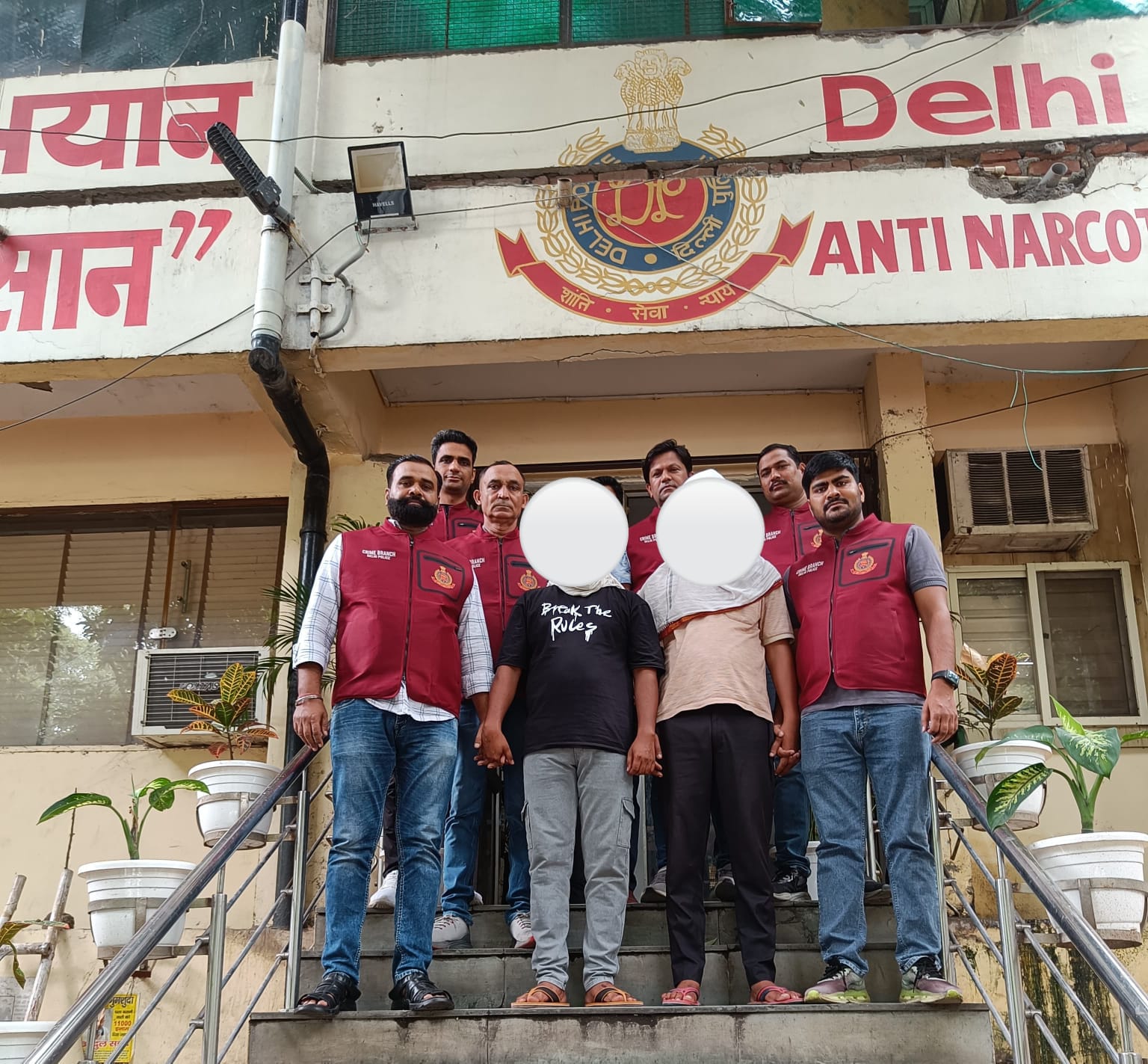 हेरोइन तस्करी में पकड़े गए आराेपिताें की फाेटाे