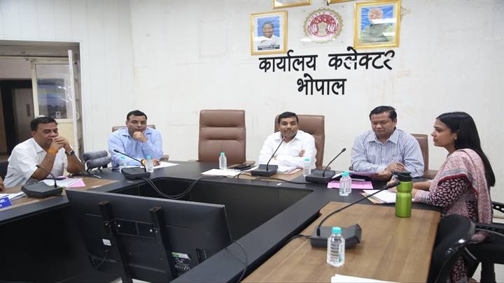 समय-सीमा पत्रों की समीक्षा बैठक समय-सीमा पत्रों की समीक्षा बैठक