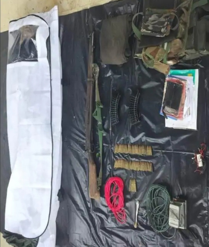 मुठभेड़ में मारे गये नक्सली की शिनाख्त मुठभेड़ में मारे गये नक्सली की शिनाख्त