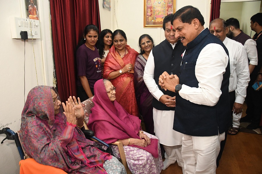 मुख्यमंत्री डॉ. मोहन यादव ने फूल कुंवर पटवा के जन्म दिवस पर दी बधाई मुख्यमंत्री डॉ. मोहन यादव ने फूल कुंवर पटवा के जन्म दिवस पर दी बधाई