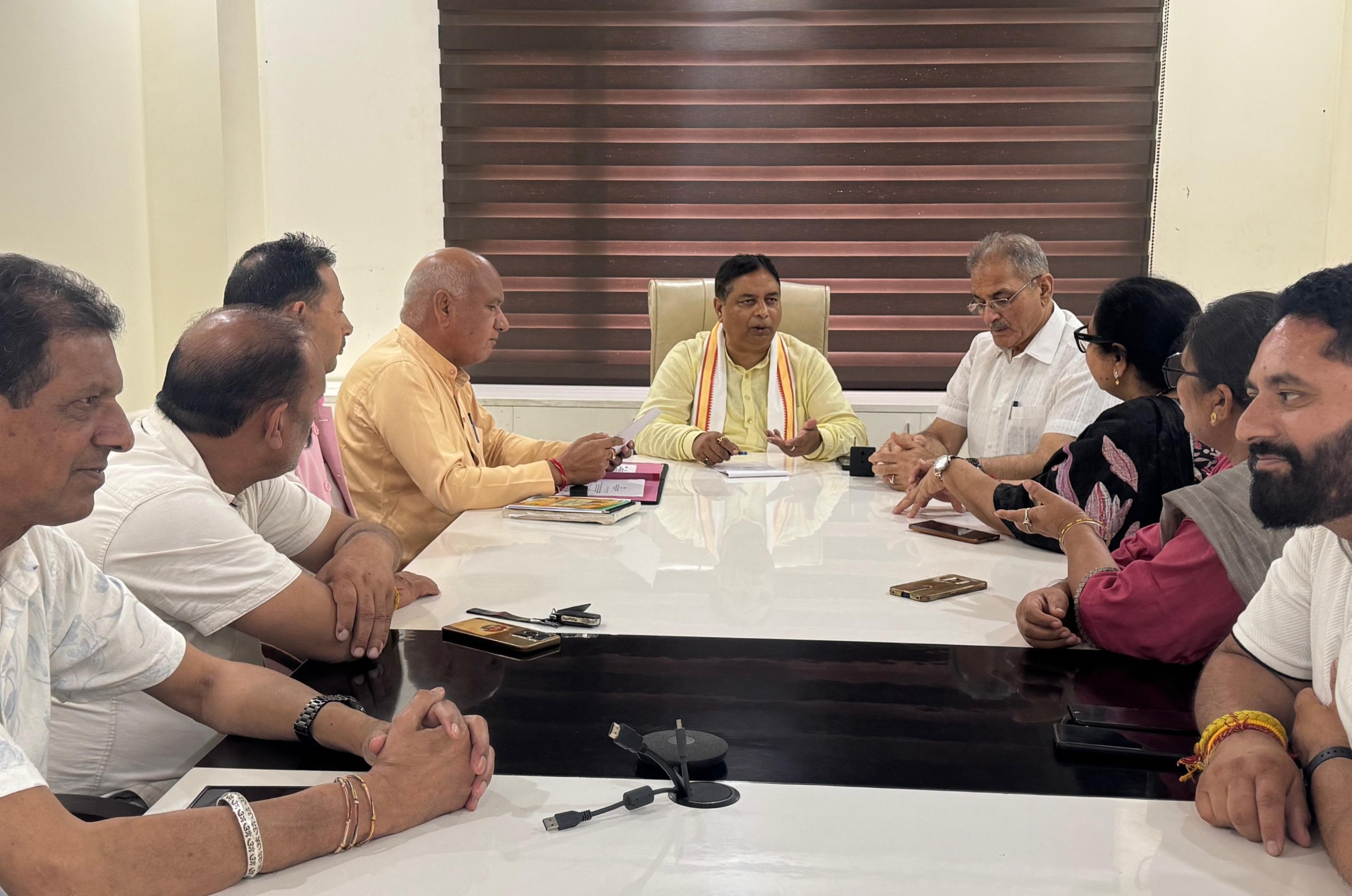सत शर्मा ने गुरु पूर्णिमा के भव्य आयोजन का किया आह्वान सत शर्मा ने गुरु पूर्णिमा के भव्य आयोजन का किया आह्वान