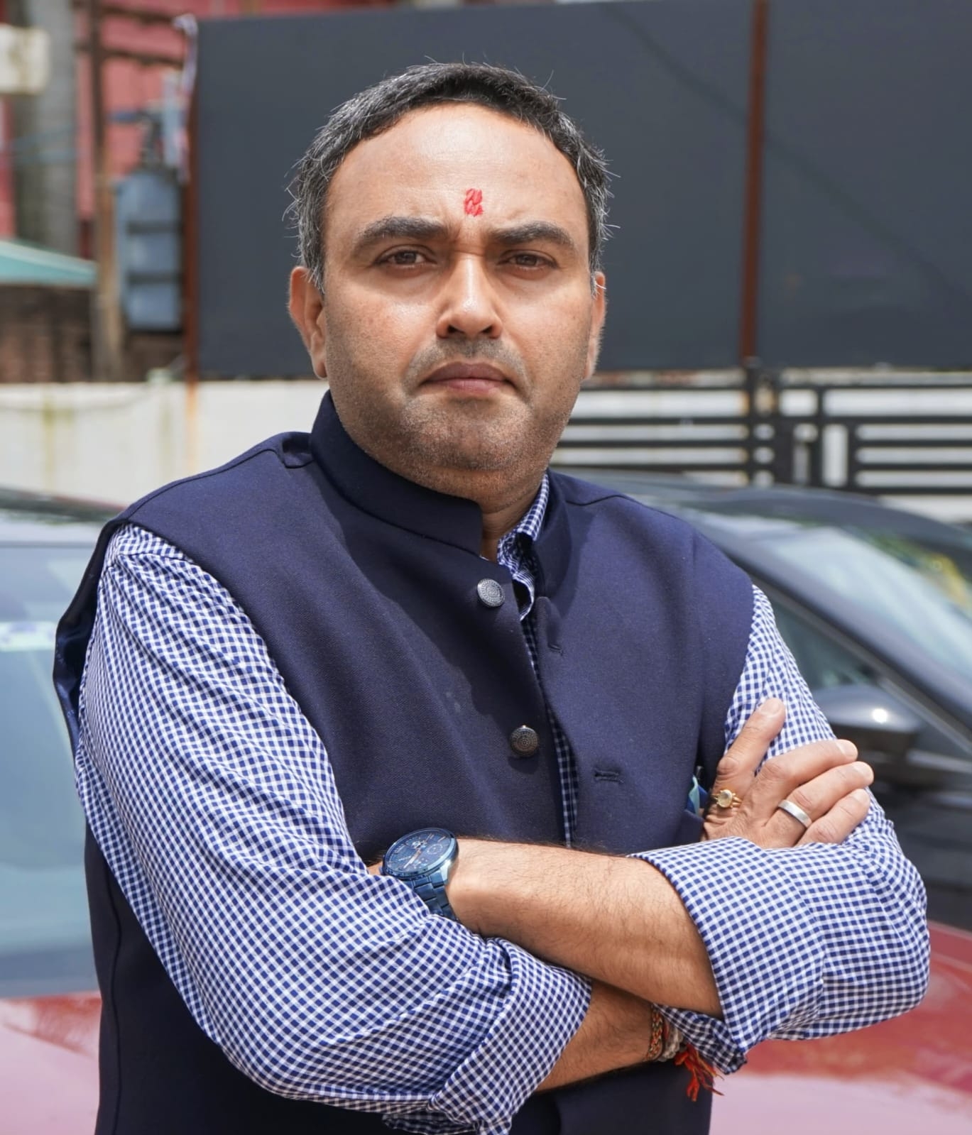 विश्वचक्षु। विश्वचक्षु।