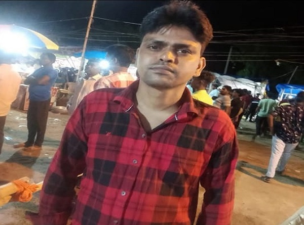 आरोपित कारीगर की फाइल फोटो आरोपित कारीगर की फाइल फोटो