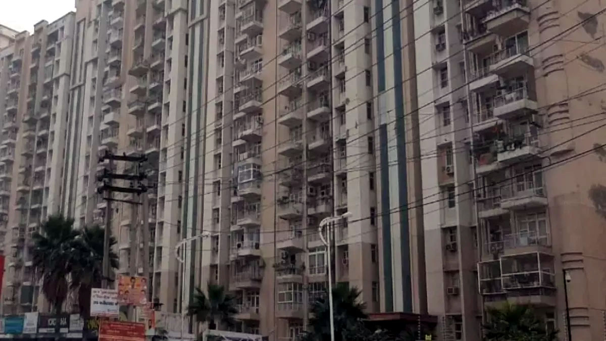 सेक्टर-88 एसआरएस रेजीडेंस का फाइल फोटो सेक्टर-88 एसआरएस रेजीडेंस का फाइल फोटो