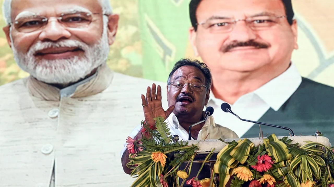 शमिक भट्टाचार्य शमिक भट्टाचार्य