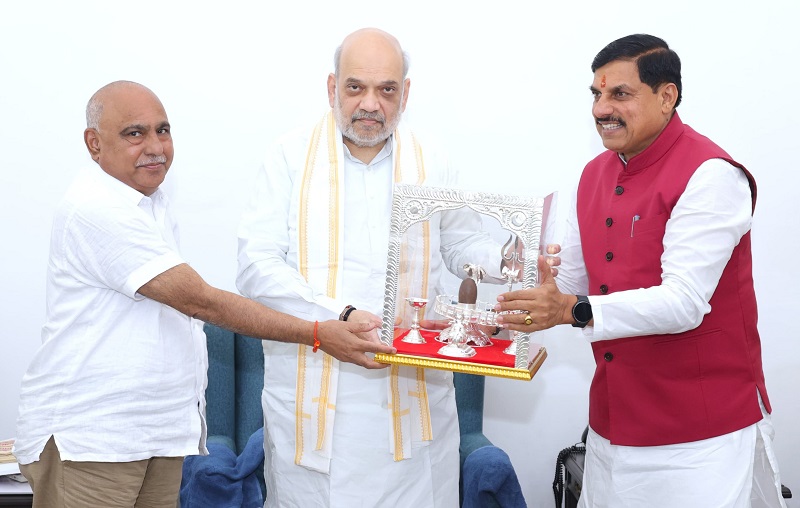 मप्र के मुख्यमंत्री डॉ. यादव ने केन्द्रीय मंत्री अमित शाह से की भेंट मप्र के मुख्यमंत्री डॉ. यादव ने केन्द्रीय मंत्री अमित शाह से की भेंट