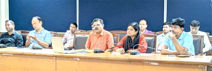 जलभराव और आपदा से निपटने के लिए प्रशासन अलर्ट जलभराव और आपदा से निपटने के लिए प्रशासन अलर्ट