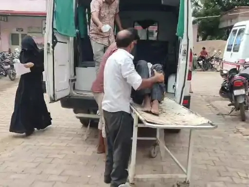 जिला अस्पताल में मरीज मृतावस्था में जिला अस्पताल में मरीज मृतावस्था में