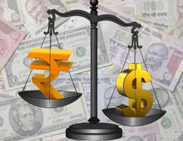 डॉलर की तुलना में 26 पैसे की तेजी के साथ बंद हुआ रुपया डॉलर की तुलना में 26 पैसे की तेजी के साथ बंद हुआ रुपया