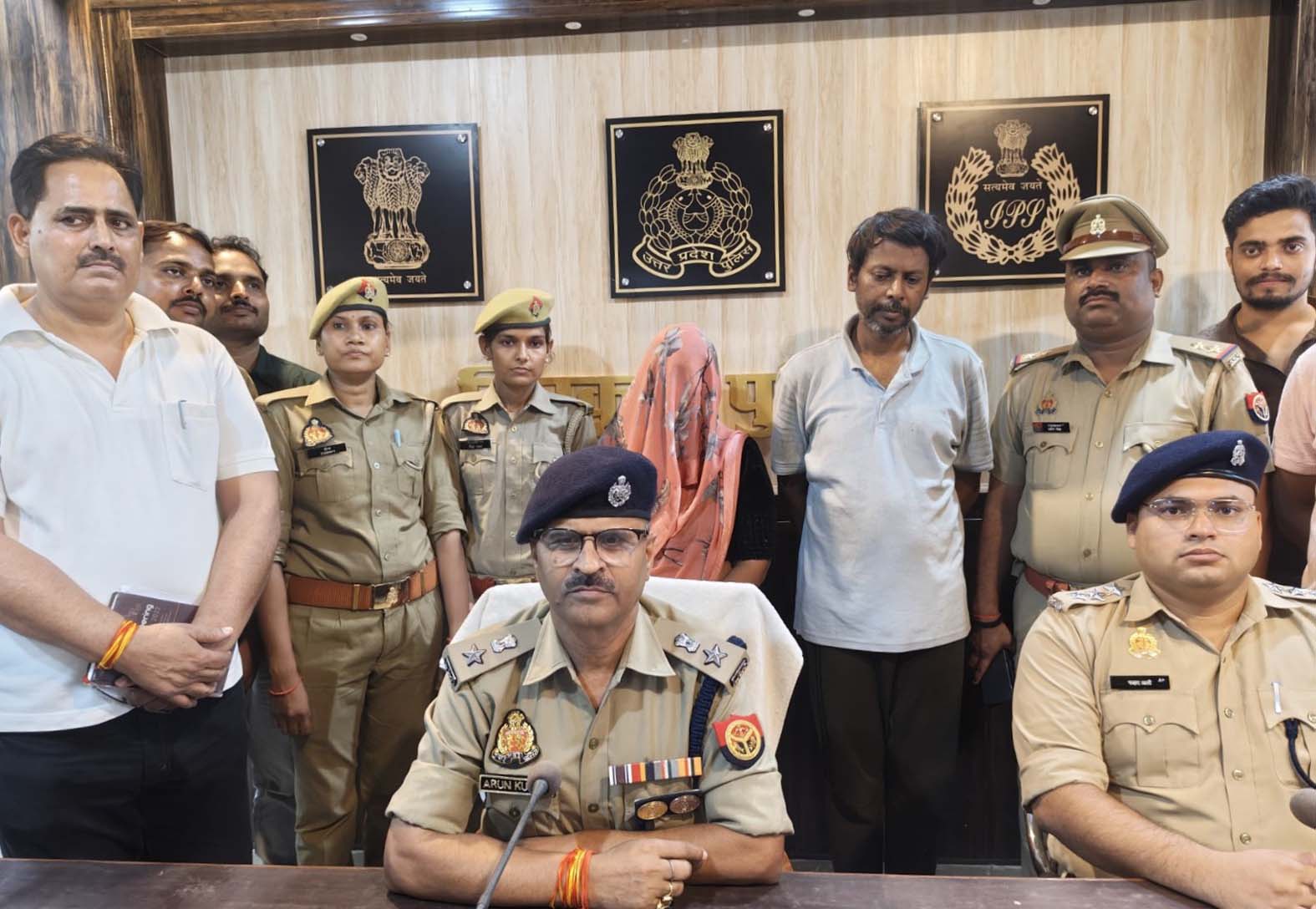 खुद की हत्या की अफवाह फैलाकर बेकसूर को मारने वाला गिरफ्तार खुद की हत्या की अफवाह फैलाकर बेकसूर को मारने वाला गिरफ्तार