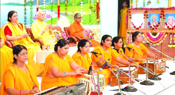 कार्यक्रम के दौरान कार्यक्रम के दौरान