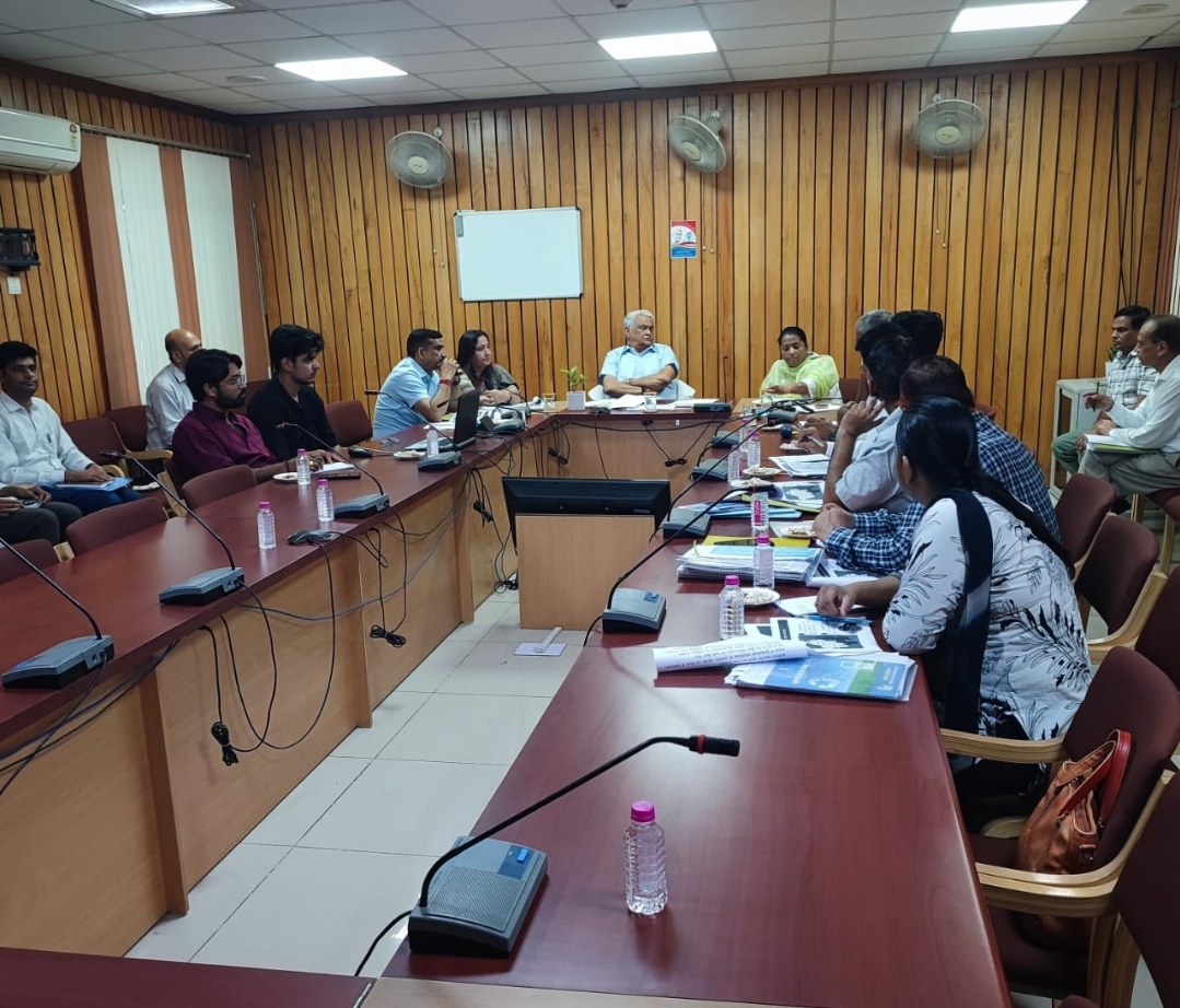 मिलावटी बायोडीजल के विनिर्माताओं एवं खुर्दरा विक्रेताओं के विरुद्ध करे कठोर कार्यवाही: ग्रामीण विकास मंत्री मिलावटी बायोडीजल के विनिर्माताओं एवं खुर्दरा विक्रेताओं के विरुद्ध करे कठोर कार्यवाही: ग्रामीण विकास मंत्री