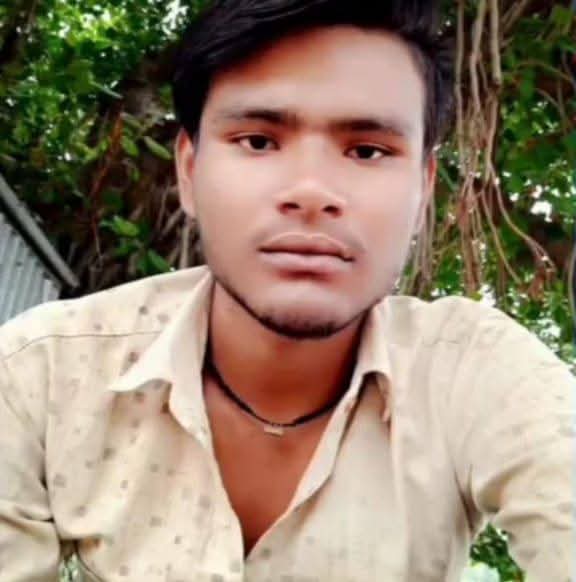 ससुर की धमकी से आहत होकर मजदूर ने जहर खाकर दी जान ससुर की धमकी से आहत होकर मजदूर ने जहर खाकर दी जान