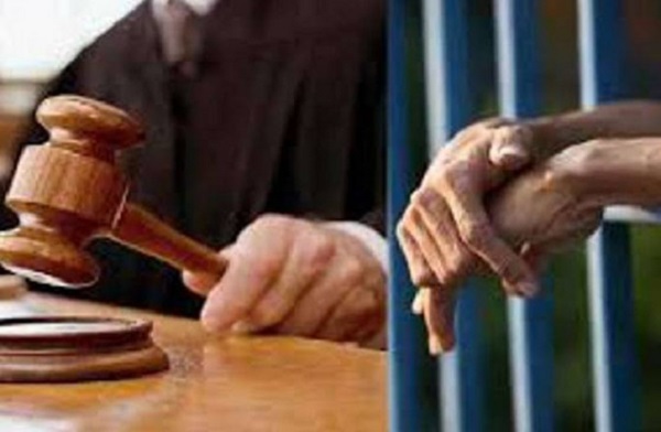 बिन ब्याही युवती को मां बनाने वाले आरोपी को 11 वर्ष का कठोर कारावास, 75 हजार का जुर्माना बिन ब्याही युवती को मां बनाने वाले आरोपी को 11 वर्ष का कठोर कारावास, 75 हजार का जुर्माना
