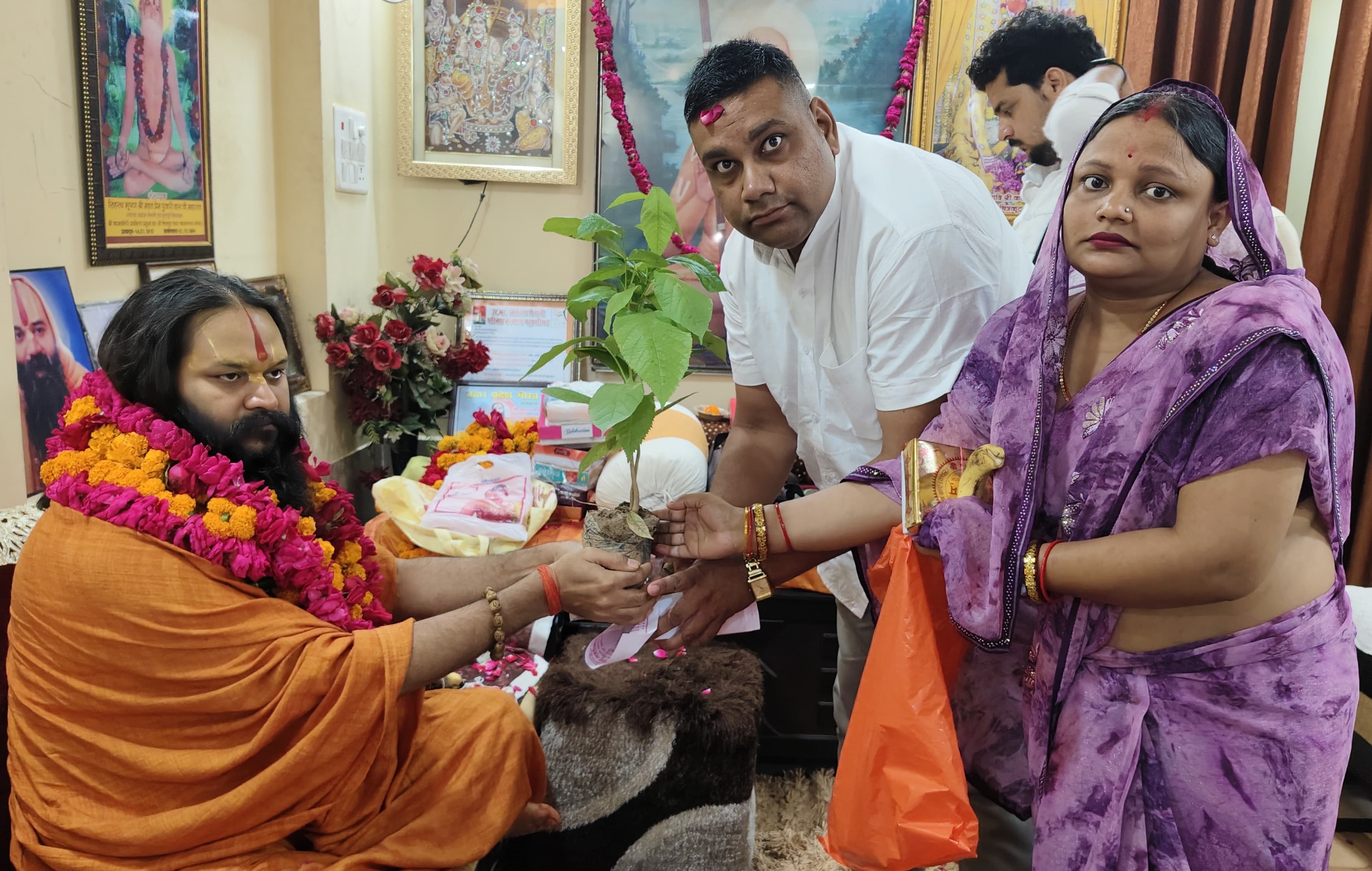 भगवान श्रीराम की तपोभूमि चित्रकूट में हर्षोल्लास से मनाया गया गुरु पूर्णिण का महापर्व