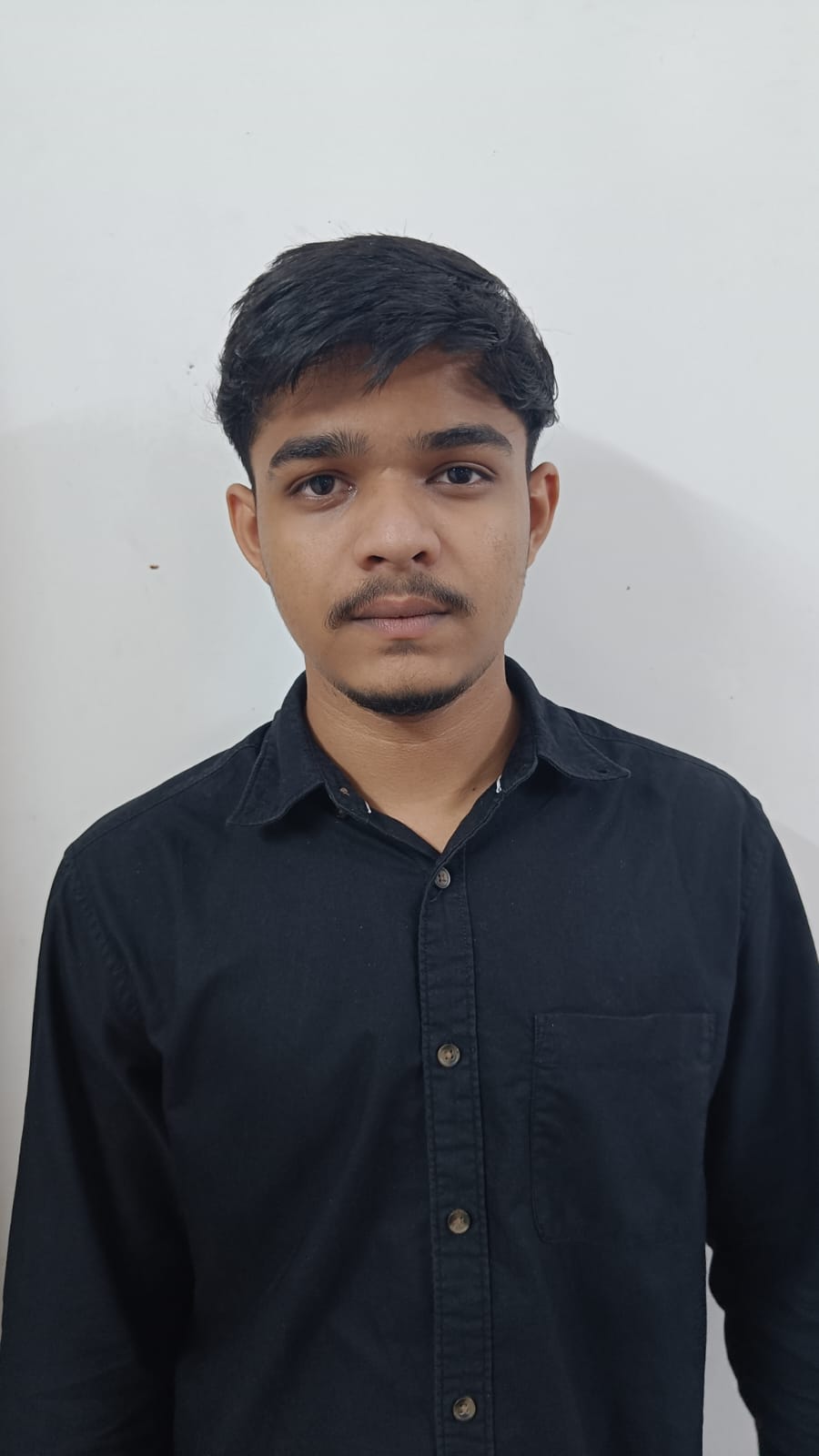 विदेशी मुद्रा चुराने करने वाला फरार आरोपित गिरफ्तार विदेशी मुद्रा चुराने करने वाला फरार आरोपित गिरफ्तार