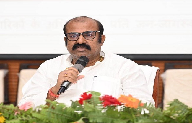 सोशल वेलफेयर मंत्री मदन सहनी की फोटो सोशल वेलफेयर मंत्री मदन सहनी की फोटो