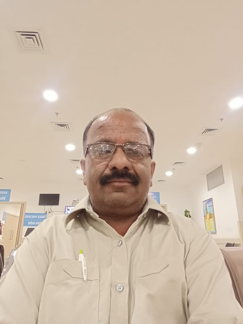 कॉलेज की लड़कियों को वर्षों से छात्रावास का इंतजार कॉलेज की लड़कियों को वर्षों से छात्रावास का इंतजार