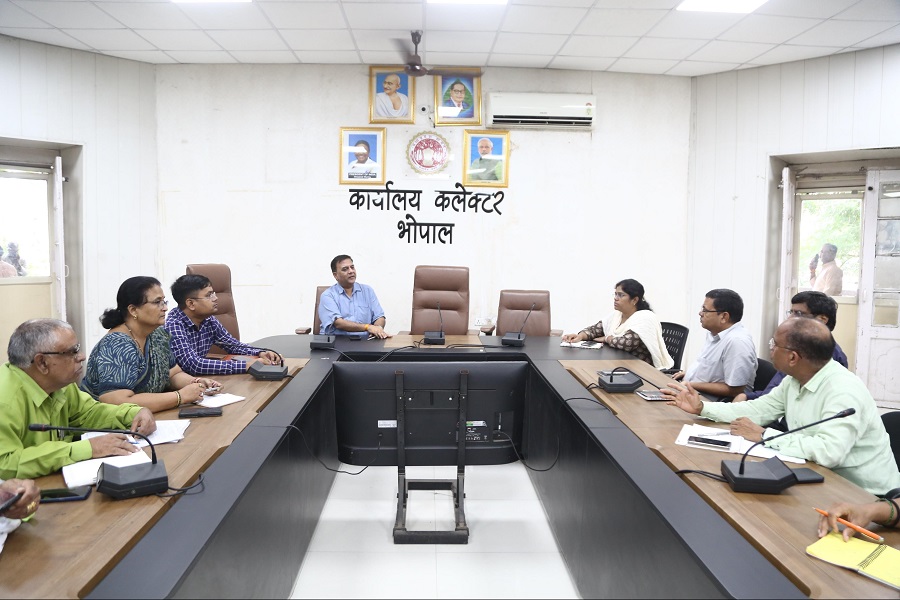 भोपाल को भिक्षावृत्ति मुक्त बनाने एडीएम प्रकाश नायक की अध्यक्षता में हुई बैठक भोपाल को भिक्षावृत्ति मुक्त बनाने एडीएम प्रकाश नायक की अध्यक्षता में हुई बैठक