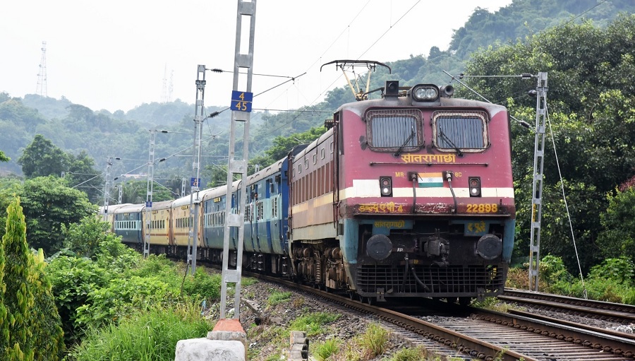 भारतीय ट्रेन फाइल फोटो भारतीय ट्रेन फाइल फोटो