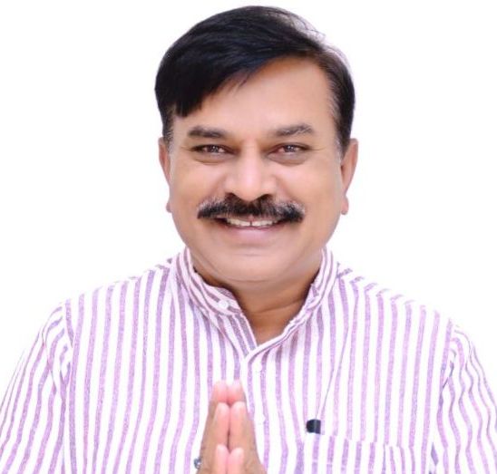 कॉलेज की लड़कियों को वर्षों से छात्रावास का इंतजार कॉलेज की लड़कियों को वर्षों से छात्रावास का इंतजार