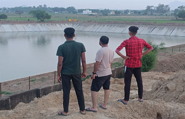 अटल भूजल योजना के तहत बनकर तैयार जल संग्रहण टैंक। अटल भूजल योजना के तहत बनकर तैयार जल संग्रहण टैंक।