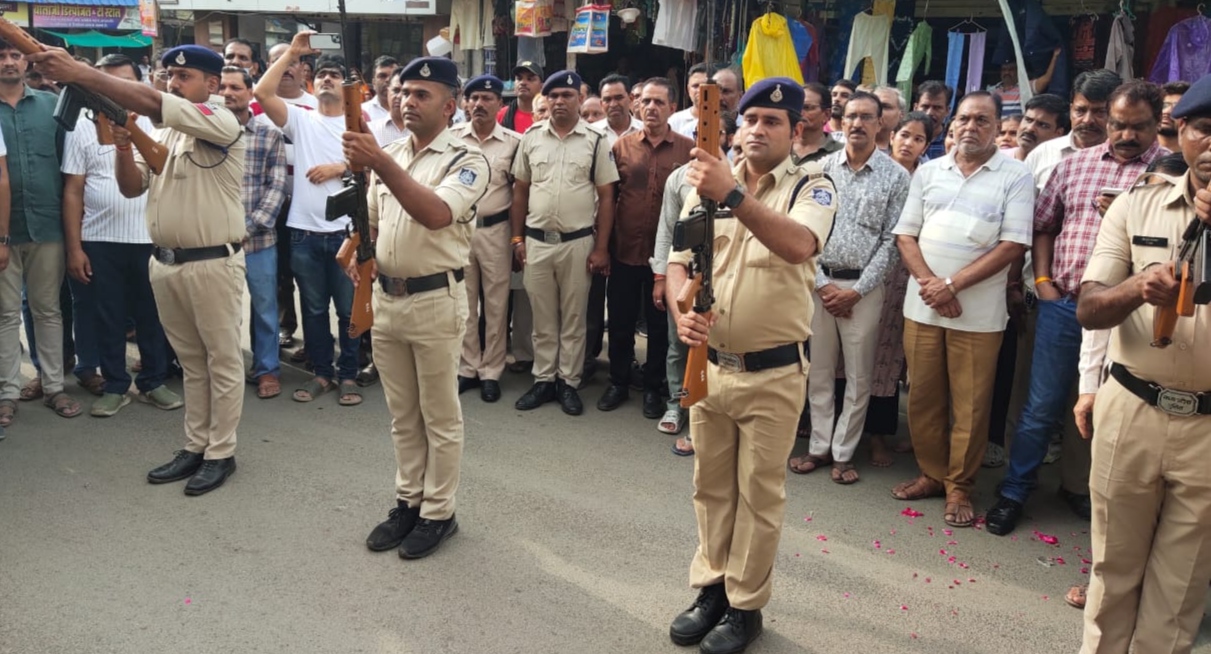 पुष्पलता भाई पुष्पलता भाई