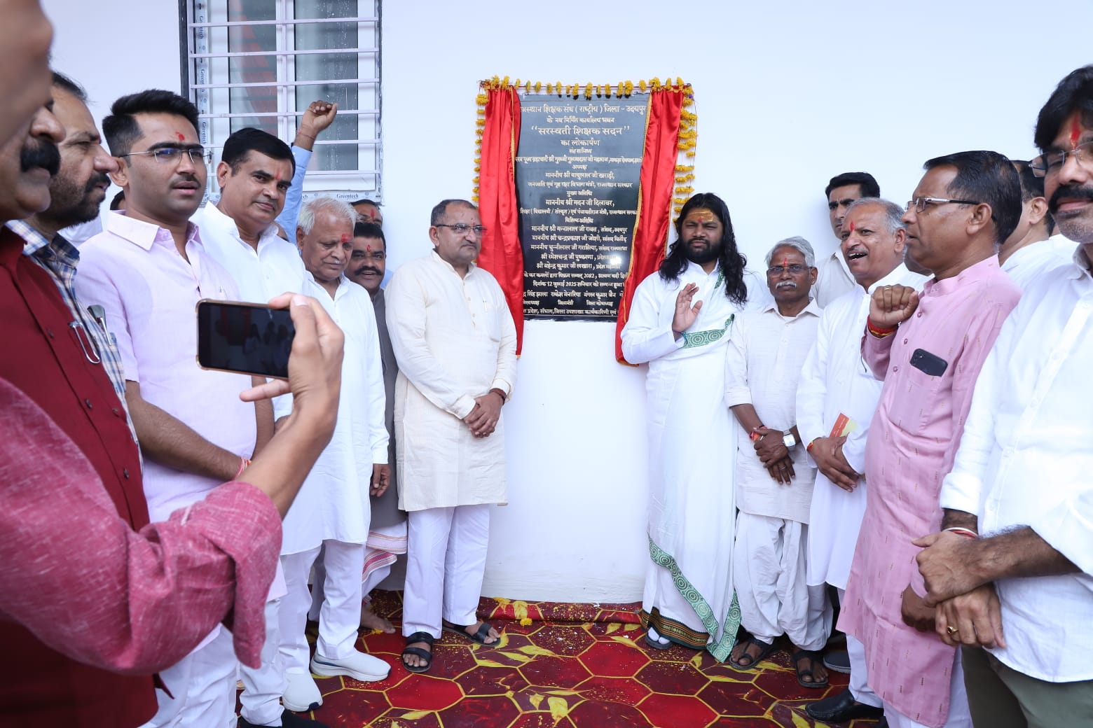 हम जैसा देश और समाज में चाहते हैं, उसकी शुरुआत घर से करें - निंबाराम हम जैसा देश और समाज में चाहते हैं, उसकी शुरुआत घर से करें - निंबाराम