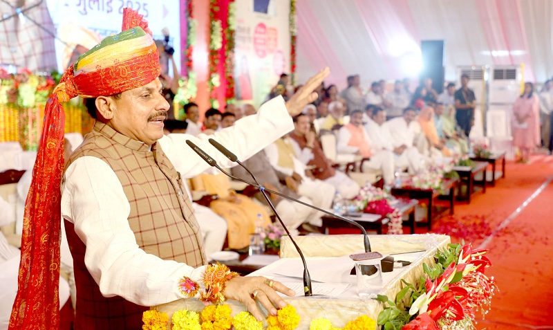 उज्जैन जिले की ग्राम पंचायत नलवा में आयोजित राज्य स्तरीय समारोह उज्जैन जिले की ग्राम पंचायत नलवा में आयोजित राज्य स्तरीय समारोह
