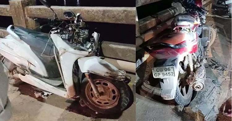 कार की ठाेकर से क्षतिग्रस्त स्कूटी कार की ठाेकर से क्षतिग्रस्त स्कूटी