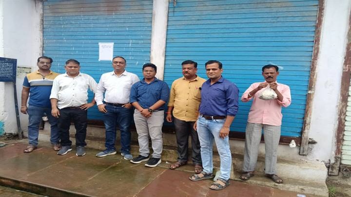 विदिशाः अवैध क्लीनिक सील करने की कार्यवाही जारी विदिशाः अवैध क्लीनिक सील करने की कार्यवाही जारी