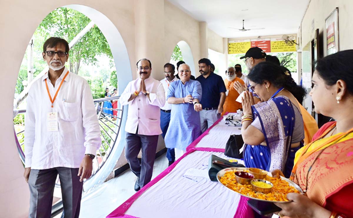 स्वदेशी जागरण मंच के अखिल भारतीय सह संगठक सतीश कुमार स्वदेशी जागरण मंच के अखिल भारतीय सह संगठक सतीश कुमार