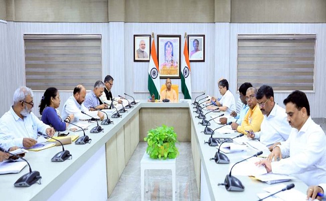 मुख्यमंत्री ने प्रगति की समीक्षा की मुख्यमंत्री ने प्रगति की समीक्षा की