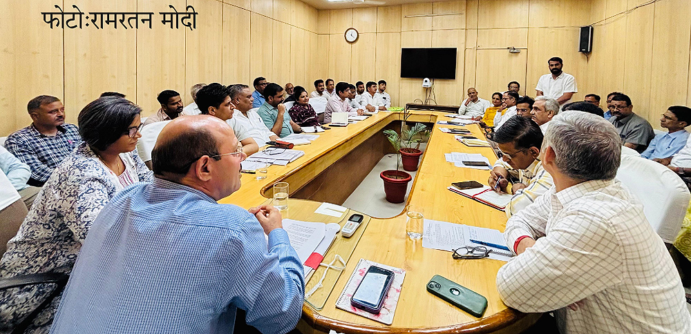 सोलर प्लांट कंपनियां इको सिस्टम बना रहे और विकास भी ना रूके ऐसे कार्य करें : विश्राम मीणा सोलर प्लांट कंपनियां इको सिस्टम बना रहे और विकास भी ना रूके ऐसे कार्य करें : विश्राम मीणा