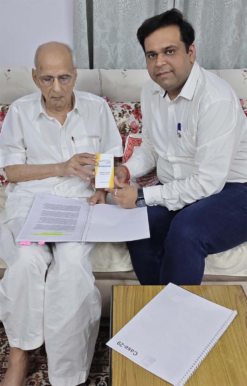 जयपुर के 90 वर्षीय वैद्य नंदलाल तिवारी