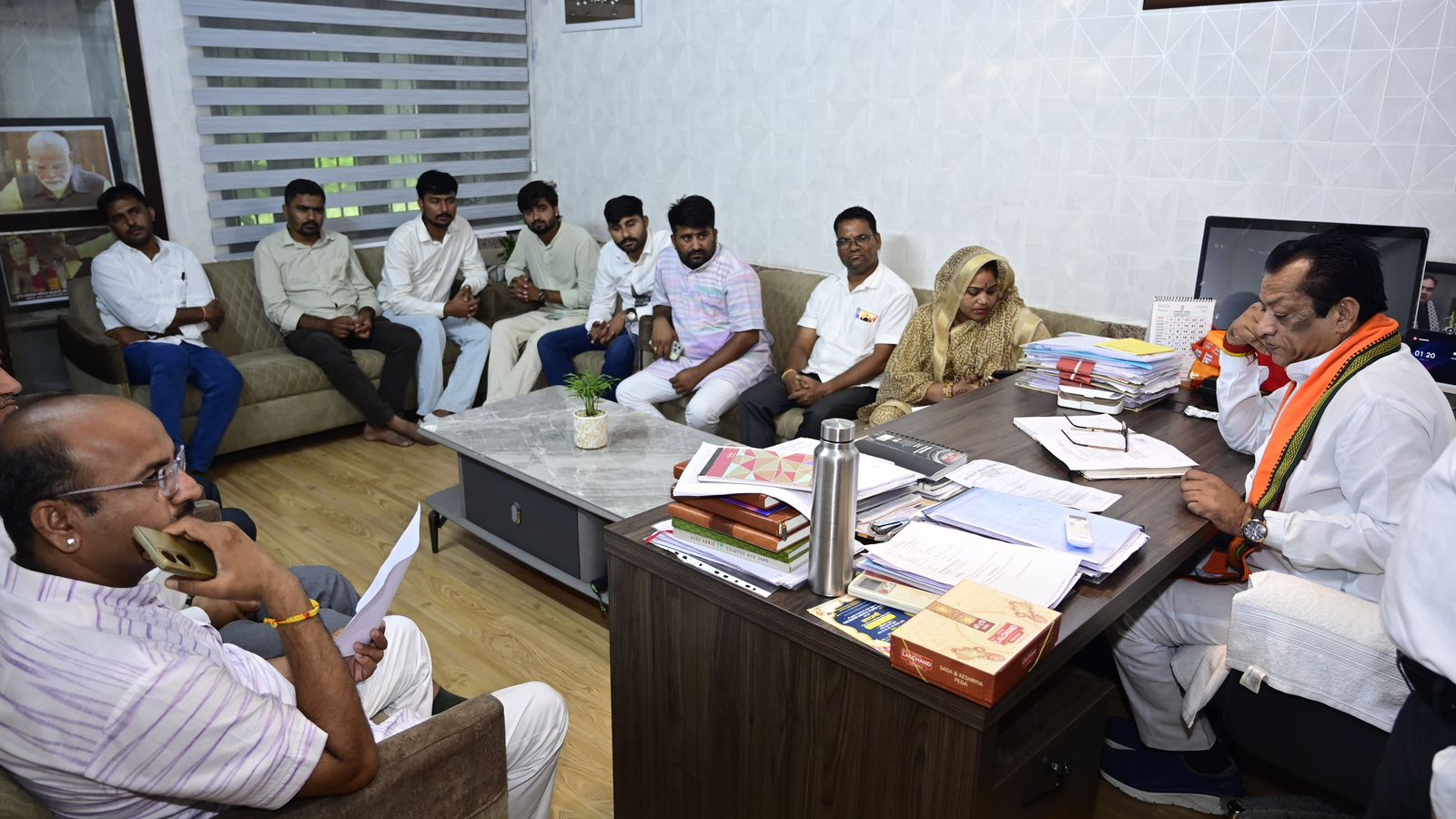 सिविल लाइंस आवास पर गोपालन मंत्री ने की जनसुनवाई कर दिए समस्याओं का समाधान के निर्देश