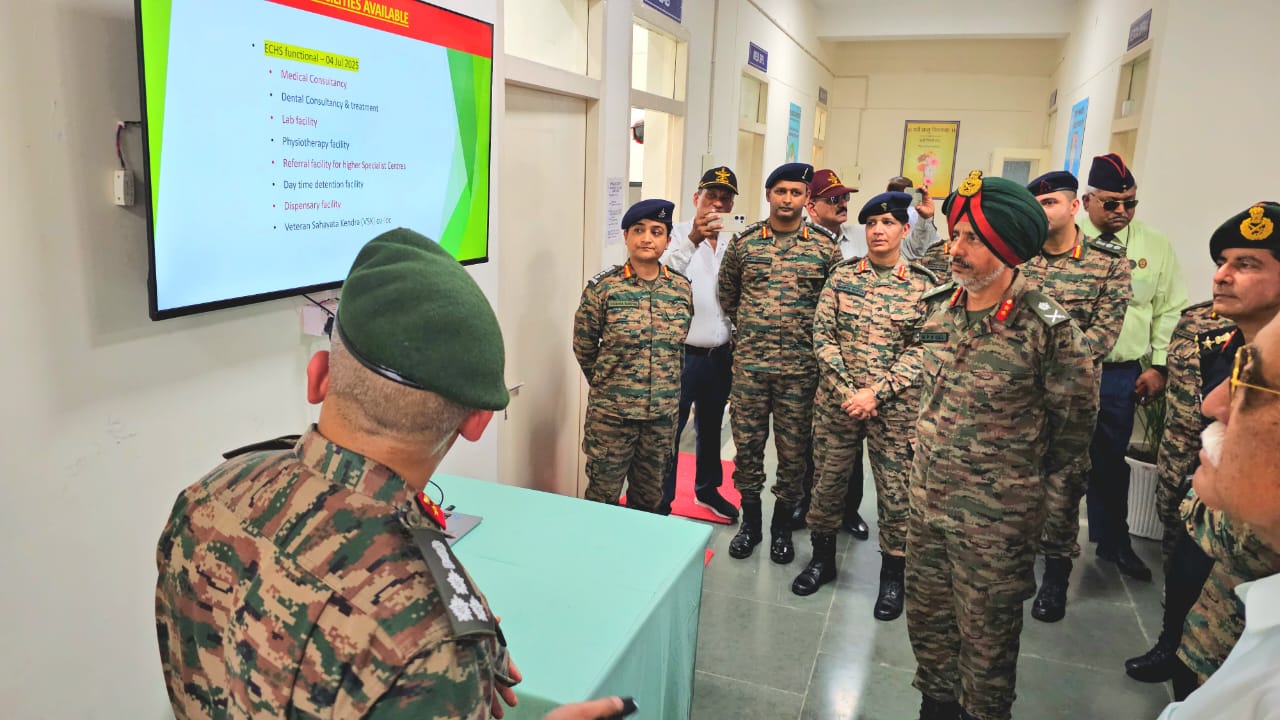 मिलिट्री स्टेशन में नवस्थापित ईसीएचएस पॉलीक्लिनिक का उद्घाटन कार्यक्रम। मिलिट्री स्टेशन में नवस्थापित ईसीएचएस पॉलीक्लिनिक का उद्घाटन कार्यक्रम।