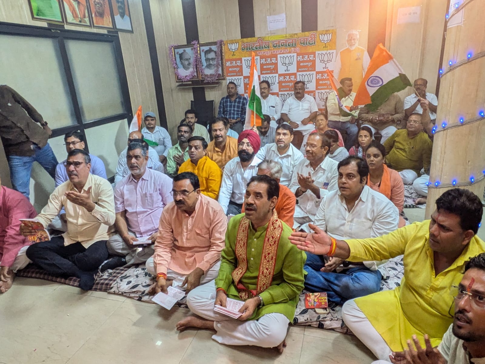 कार्यक्रम के दौरान लिया गया छाया चित्र कार्यक्रम के दौरान लिया गया छाया चित्र