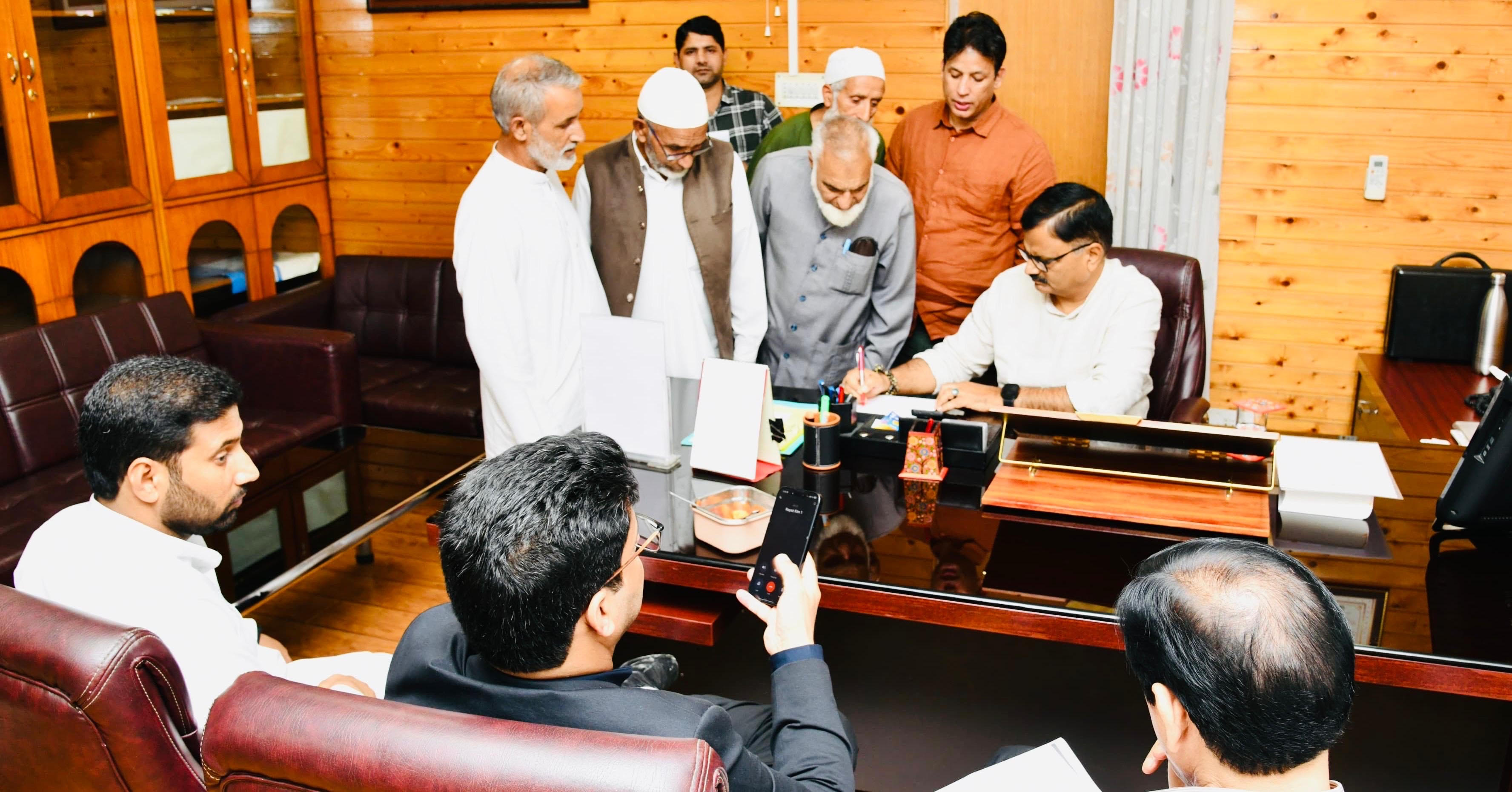 Various delegations and MLAs met Minister Rana, major issues were discussed
