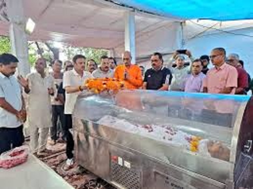 उपमुख्यमंत्री राजेन्द्र शुक्ल श्रद्धांजलि देने पहुंचे उपमुख्यमंत्री राजेन्द्र शुक्ल श्रद्धांजलि देने पहुंचे
