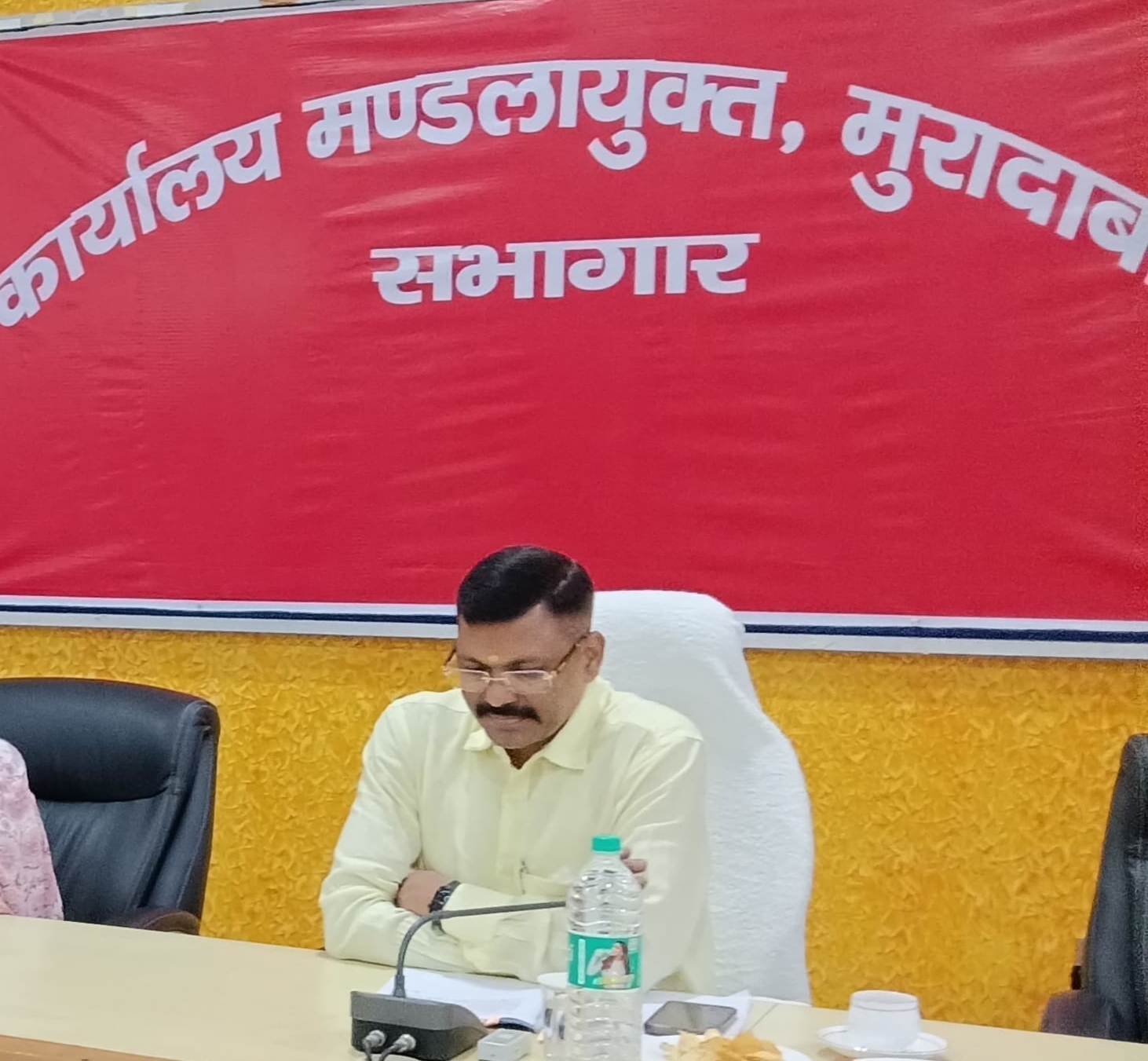 कमिश्नर की अध्यक्षता में हुई मुरादाबाद मंडल के सभी नगर पंचायतों के कार्यों की समीक्षा कमिश्नर की अध्यक्षता में हुई मुरादाबाद मंडल के सभी नगर पंचायतों के कार्यों की समीक्षा